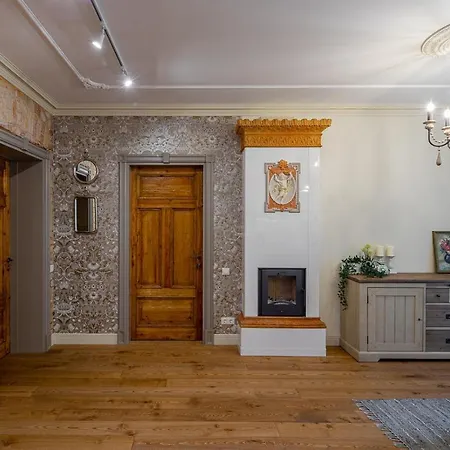 Dzirnavu 2 Bedroom * Riga